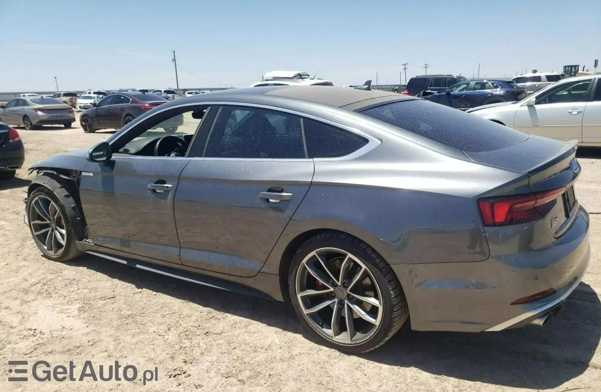 AUDI S5 