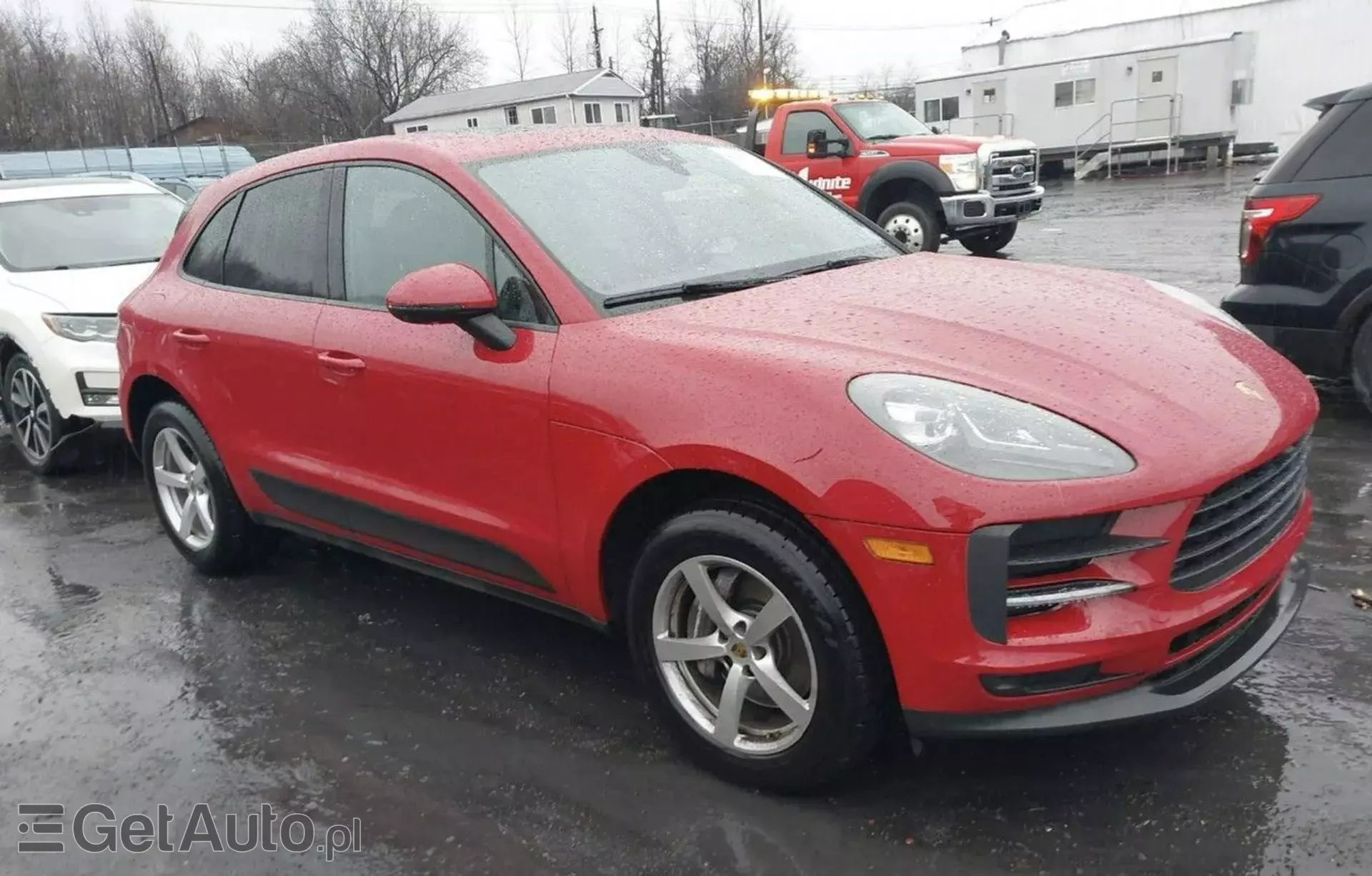 PORSCHE Macan 