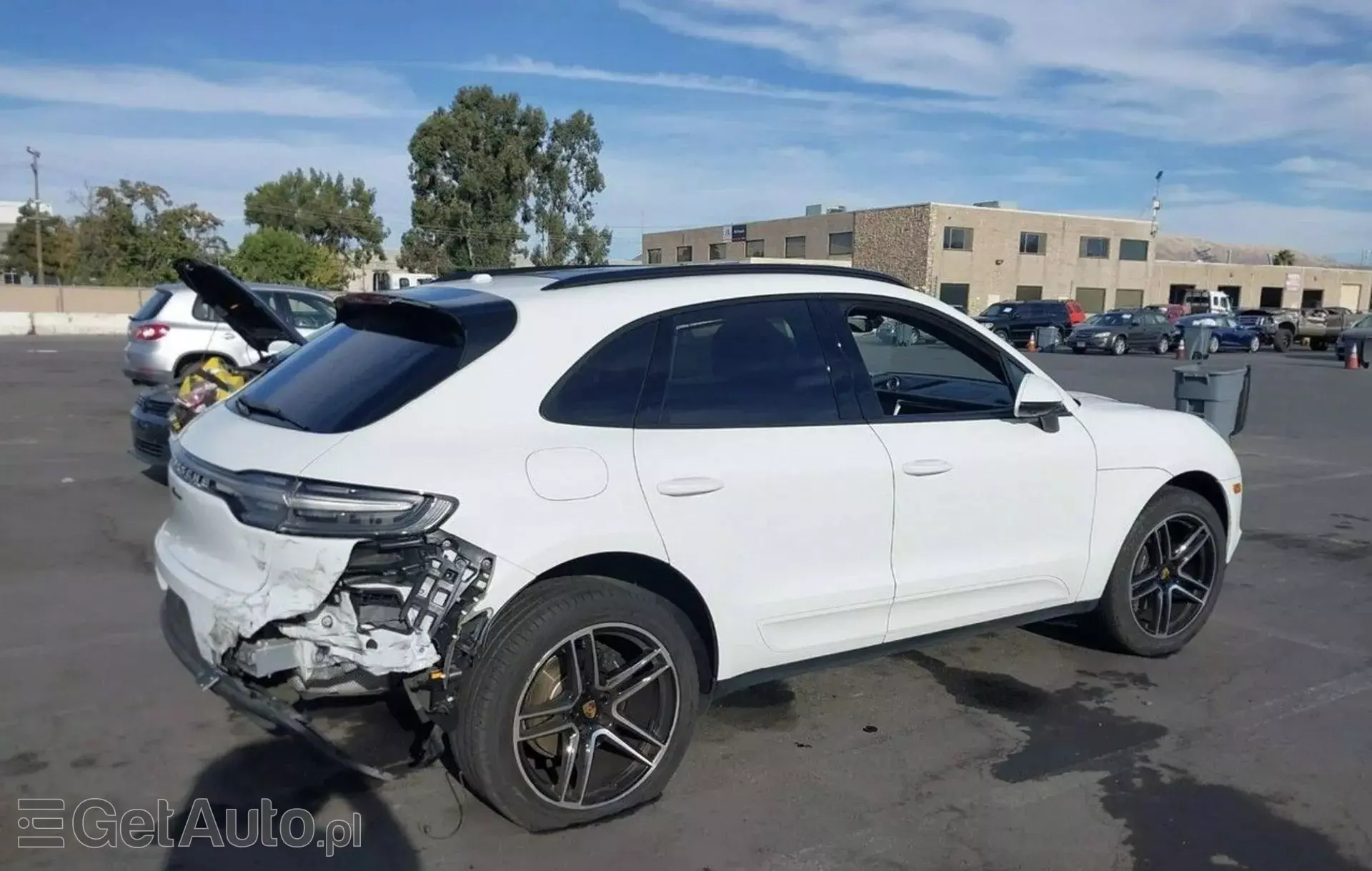 PORSCHE Macan 