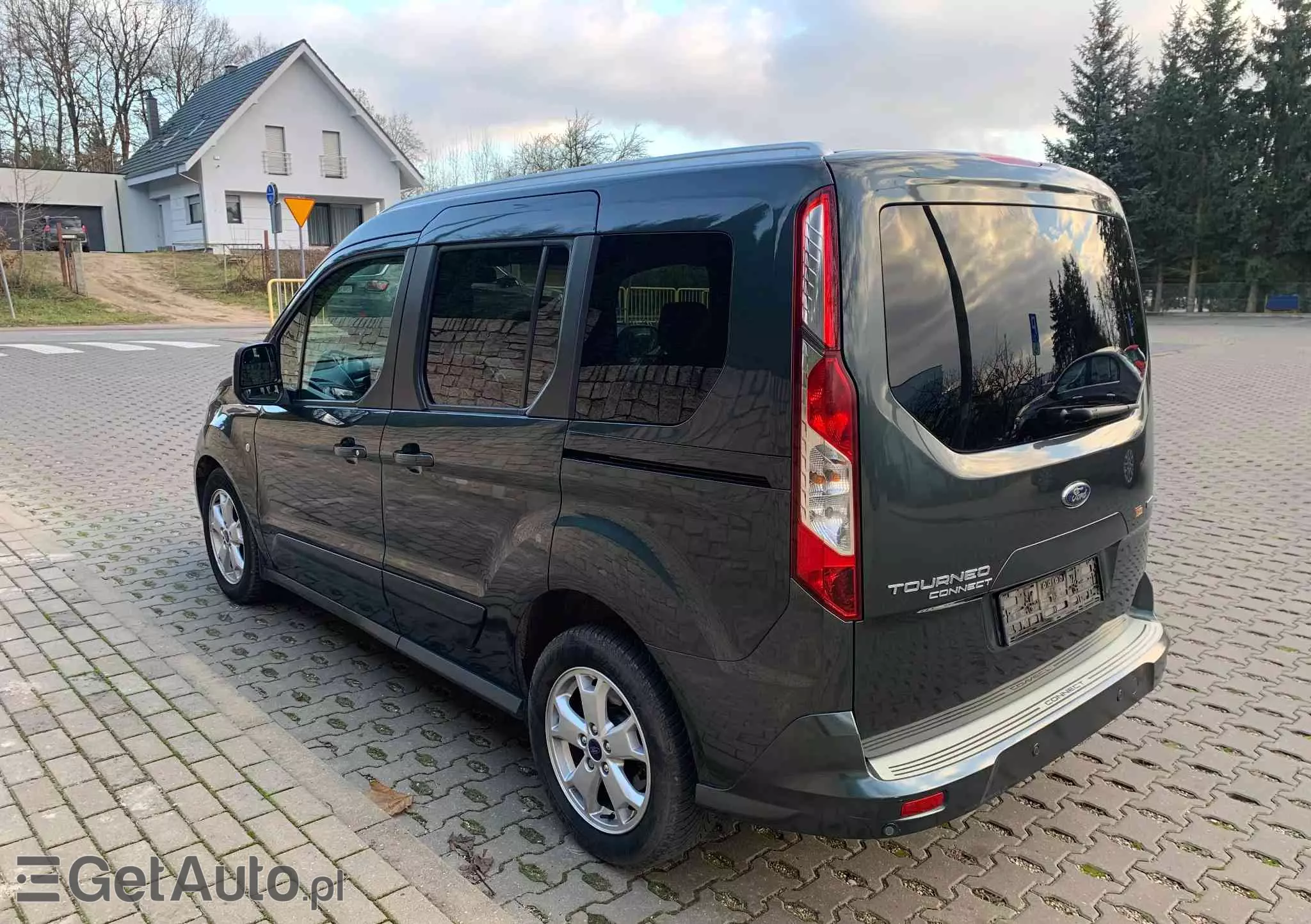 FORD Tourneo Connect 