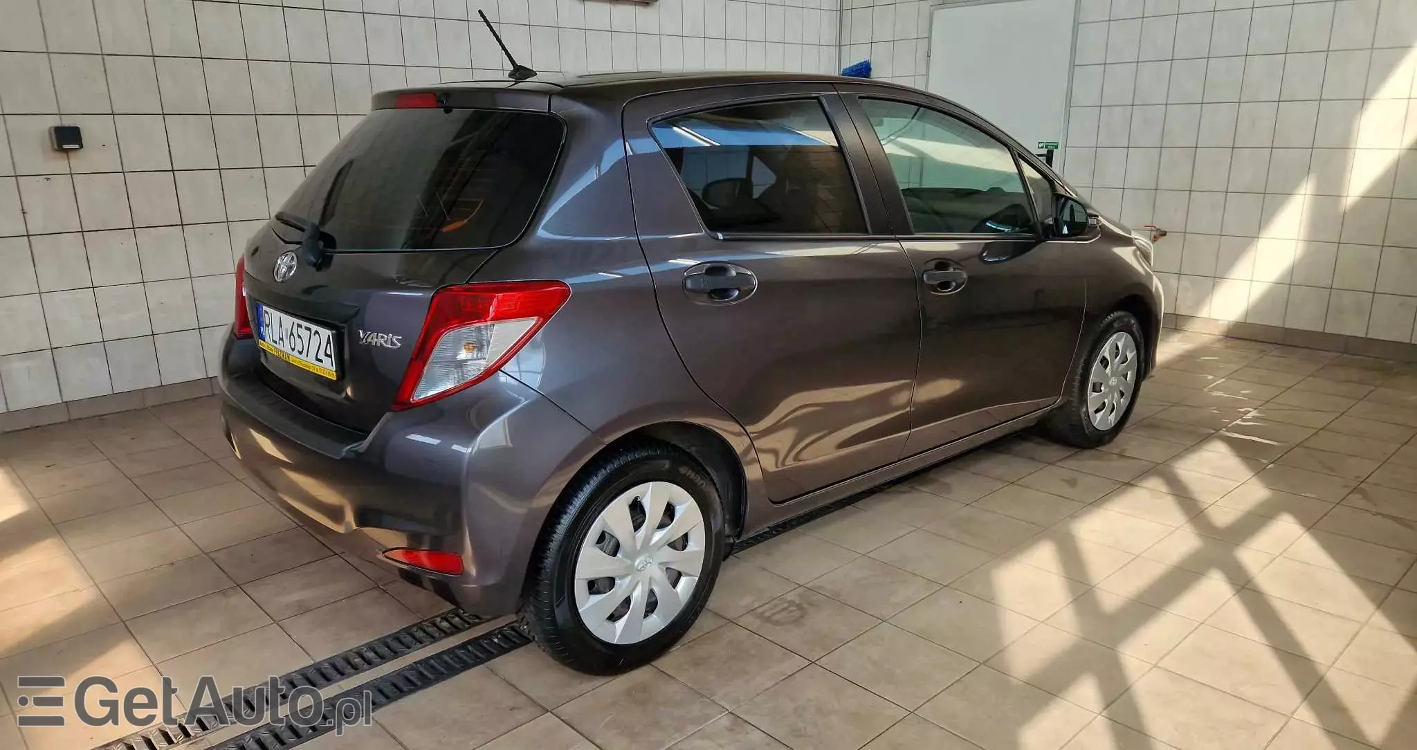 TOYOTA Yaris 1.33 VVT-i Cool