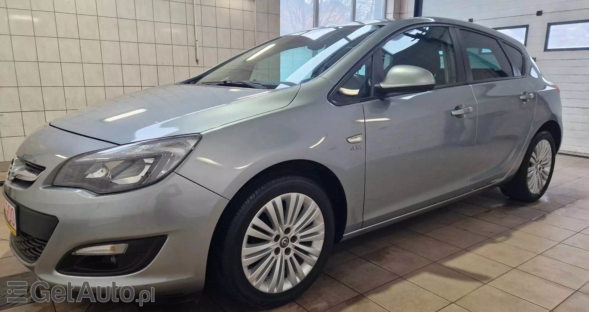 OPEL Astra 1.4 Turbo Color Edition