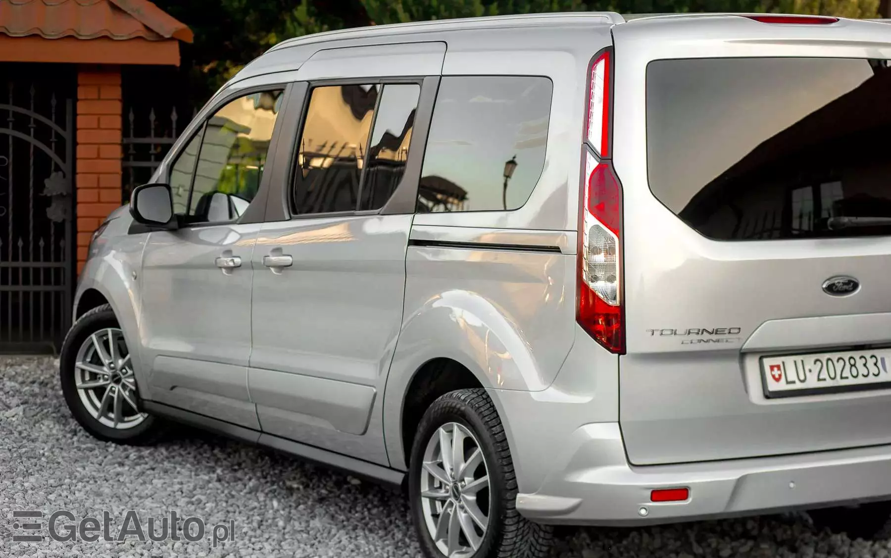 FORD Tourneo Connect Grand 