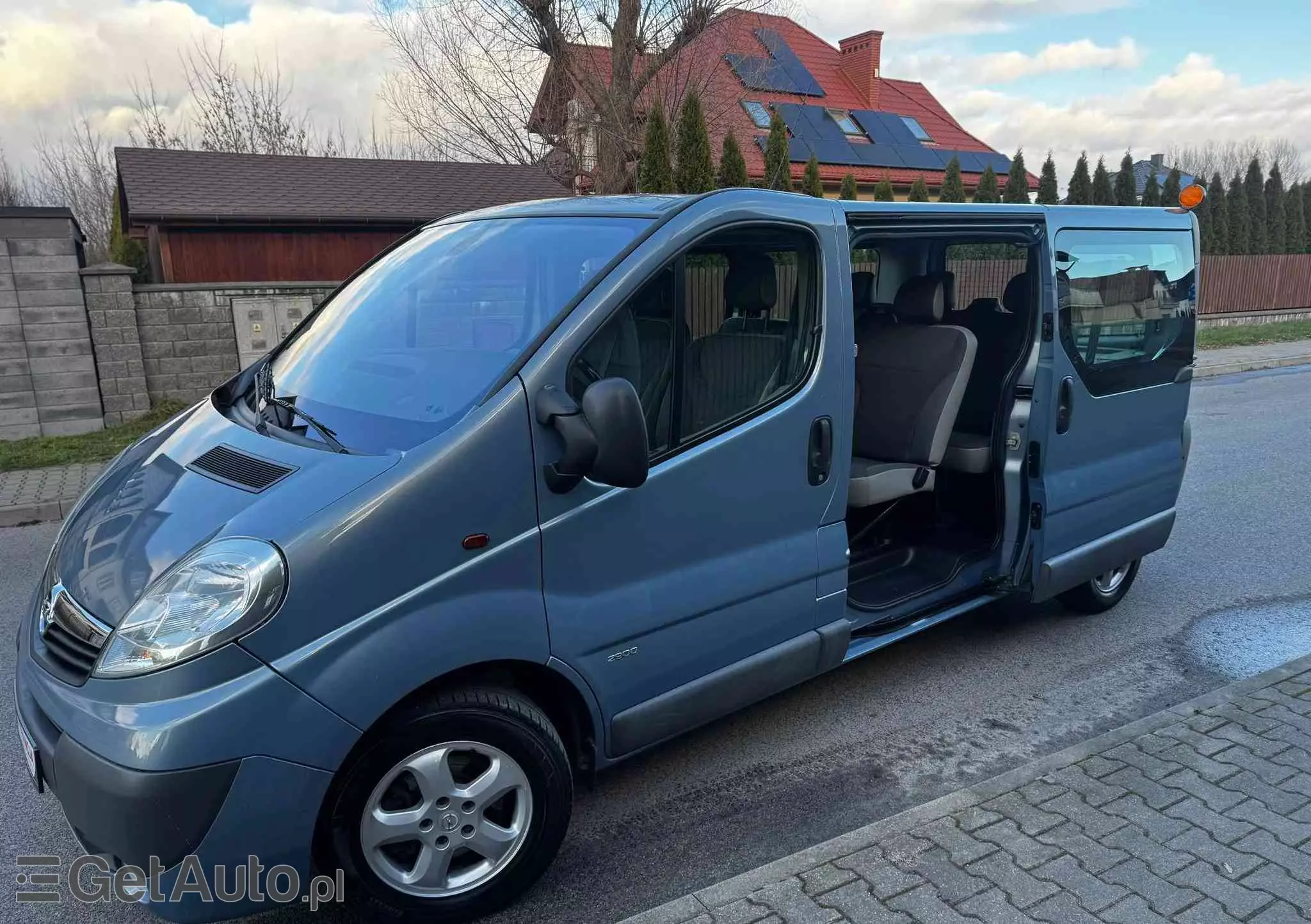 OPEL Vivaro 