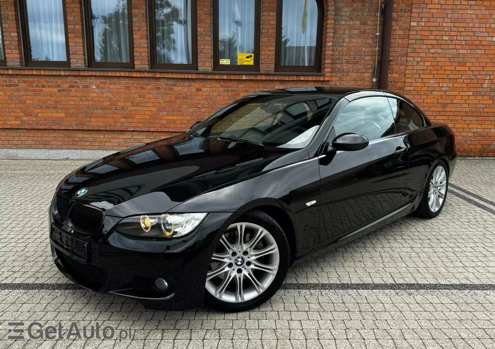 BMW Seria 3 325i