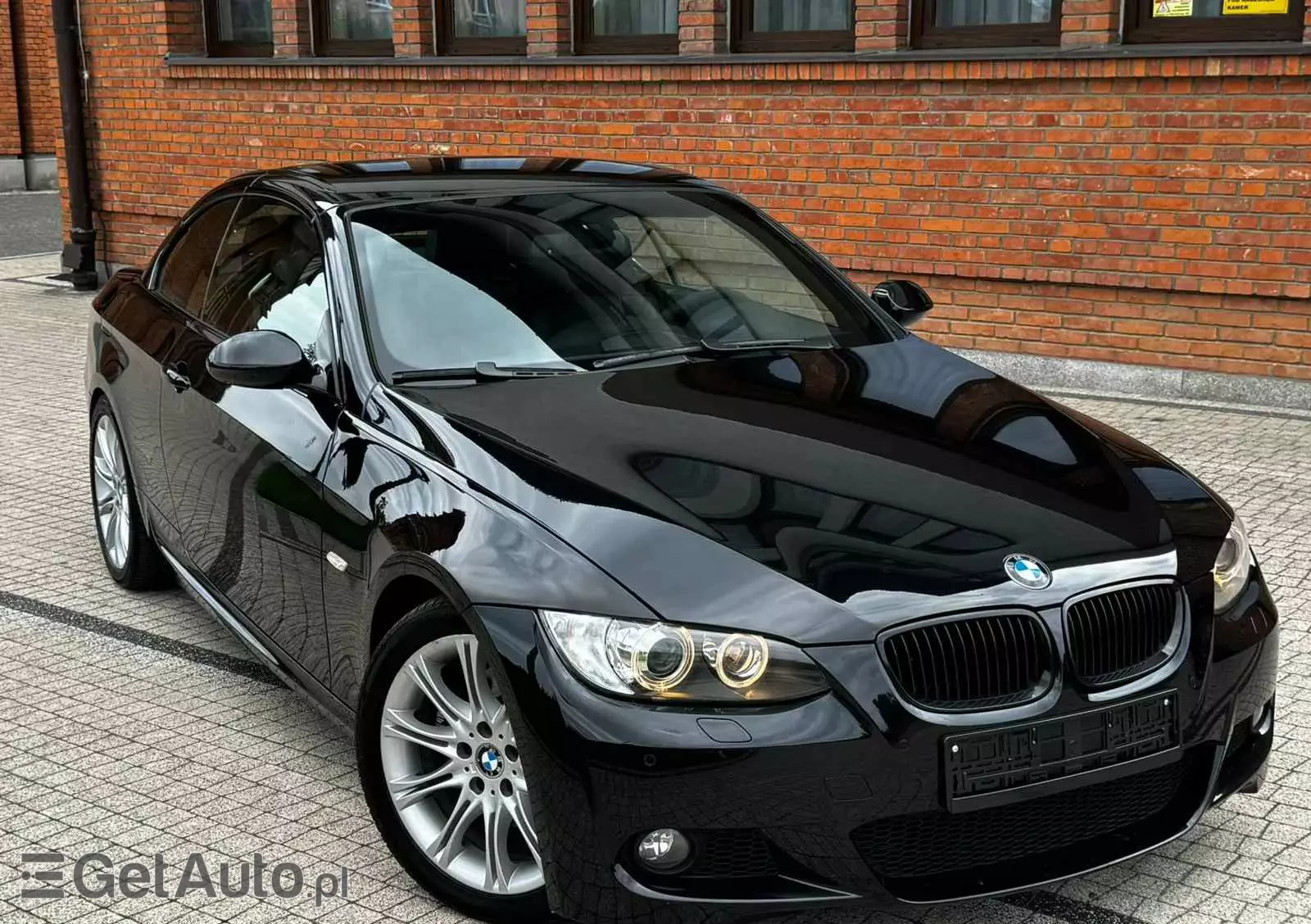 BMW Seria 3 325i