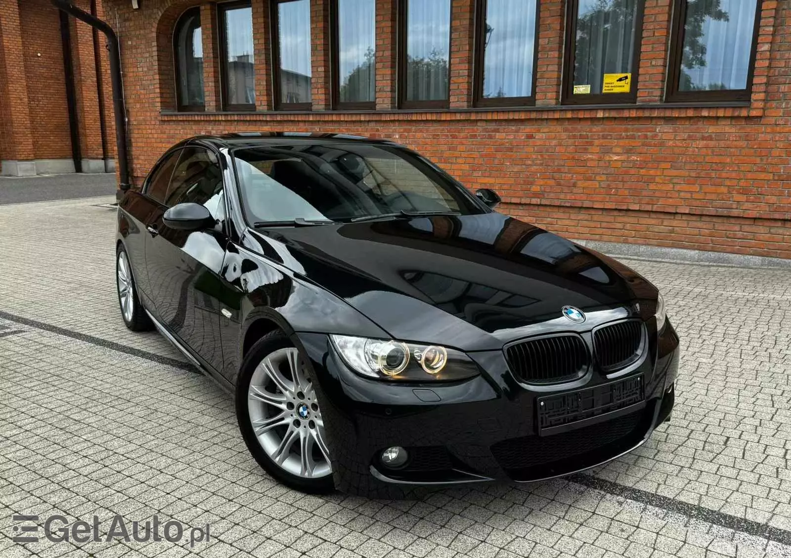 BMW Seria 3 325i