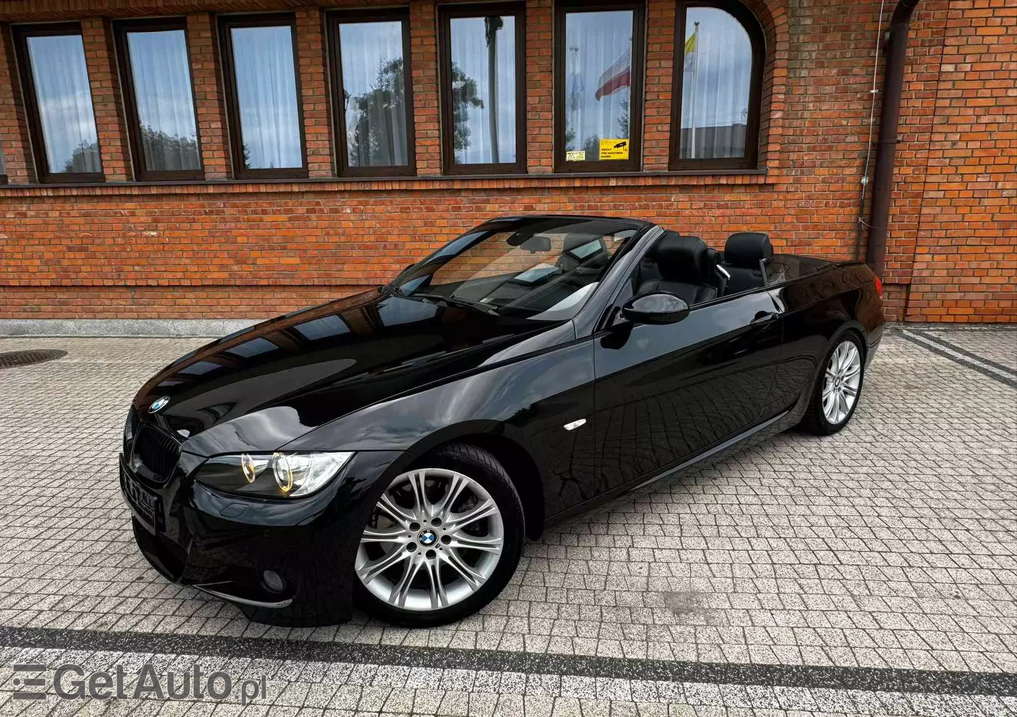 BMW Seria 3 325i