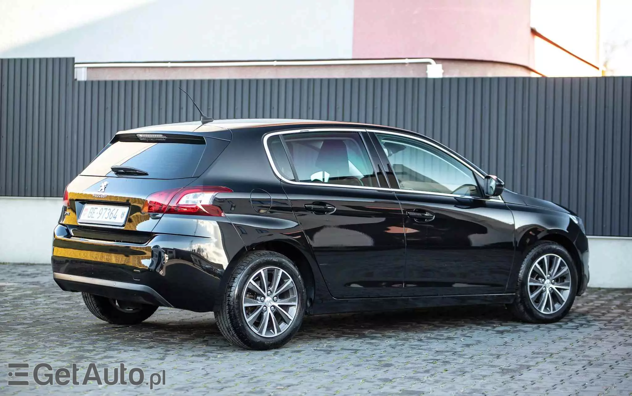 PEUGEOT 308 1.2 PureTech Allure S&S