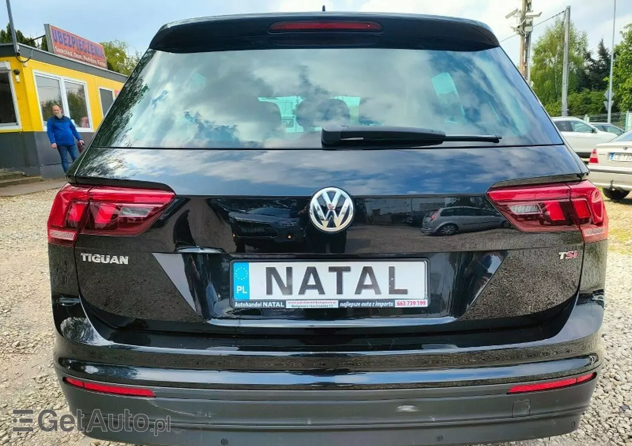 VOLKSWAGEN Tiguan 