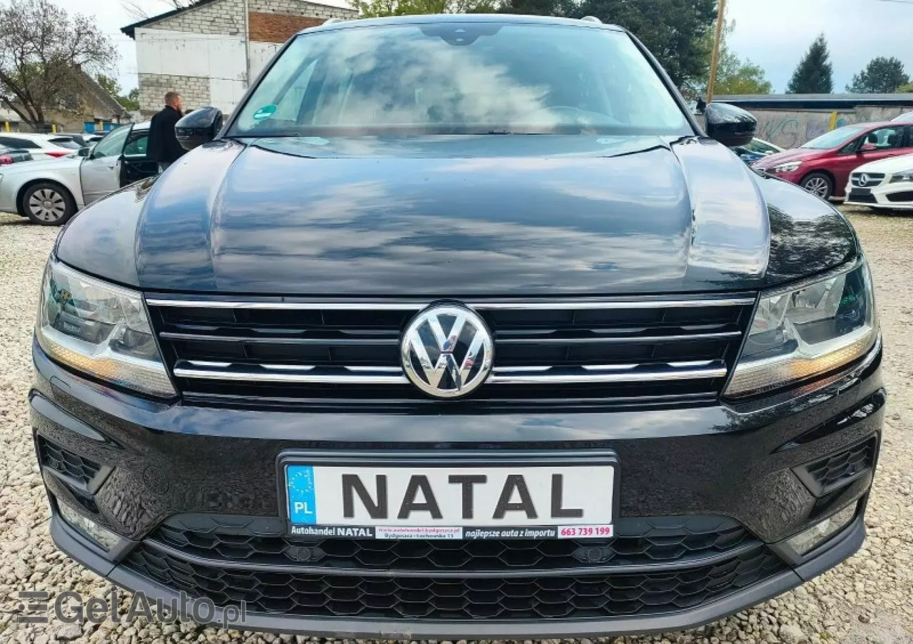 VOLKSWAGEN Tiguan 