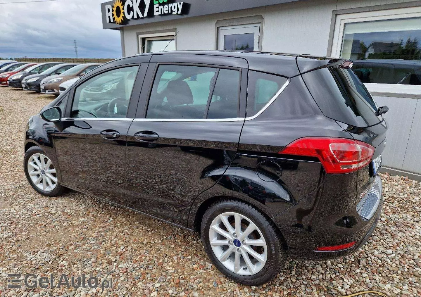 FORD B-MAX 