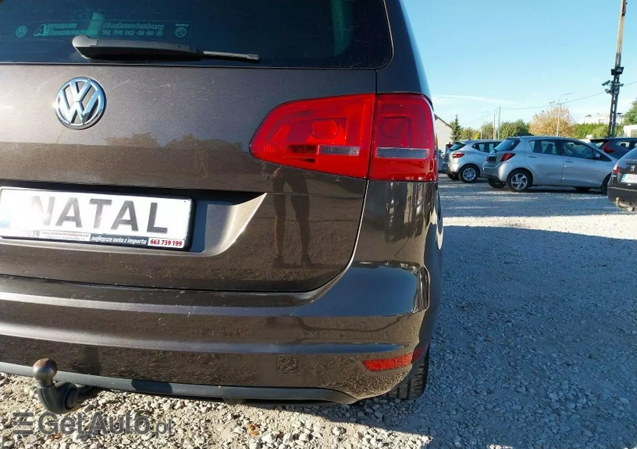 VOLKSWAGEN Sharan 