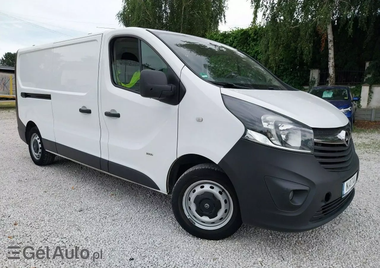 OPEL Vivaro 