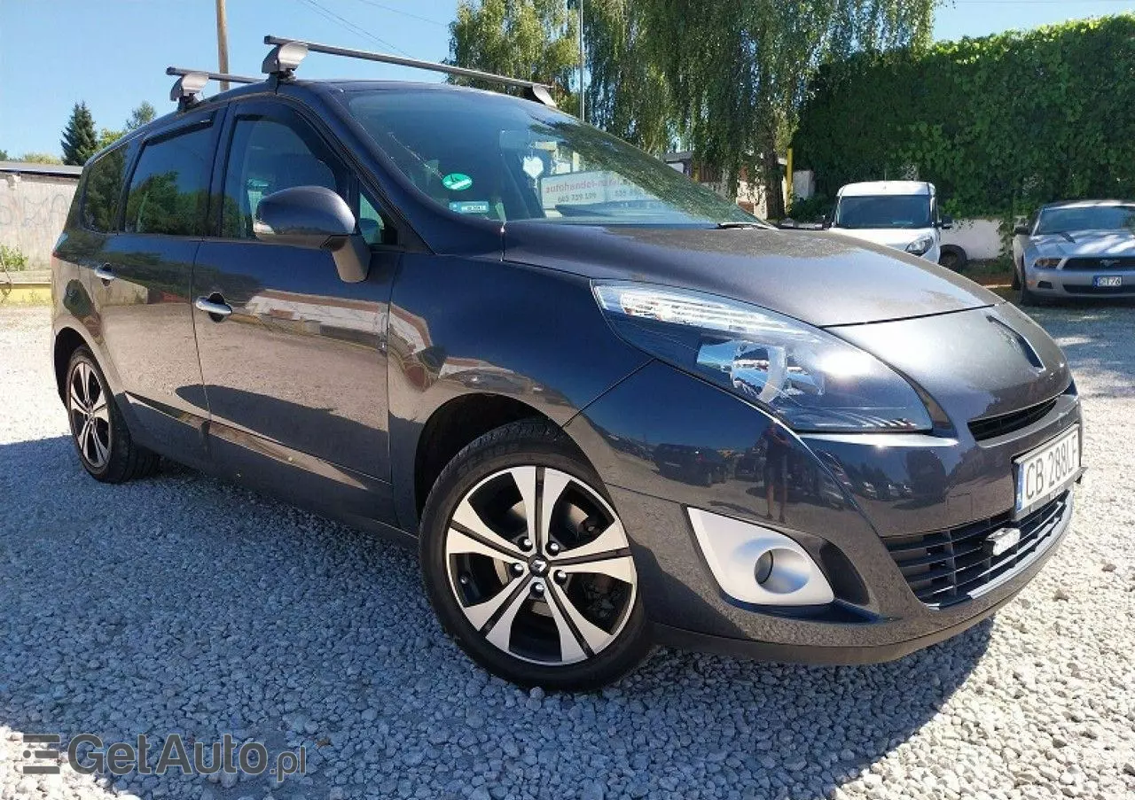 RENAULT Grand Scenic 