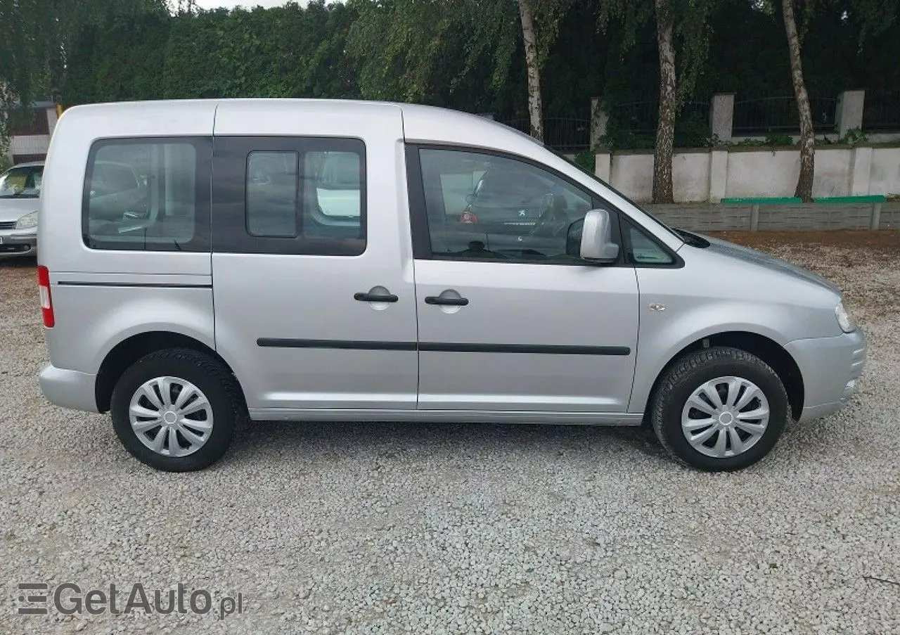 VOLKSWAGEN Caddy 