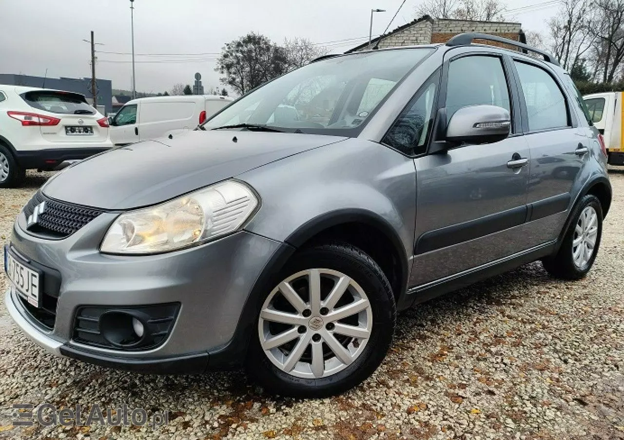 SUZUKI SX4 