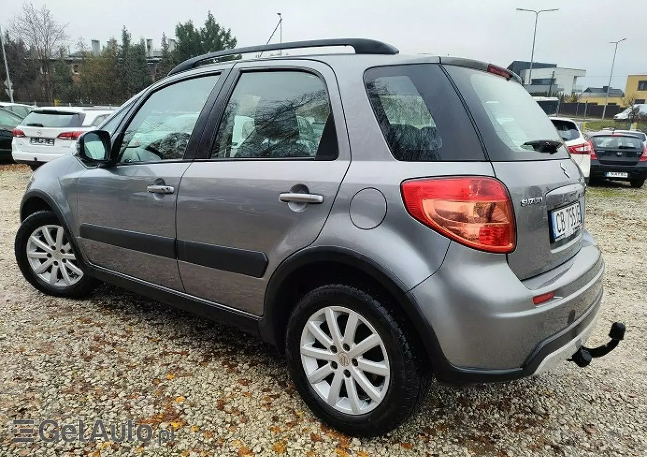 SUZUKI SX4 