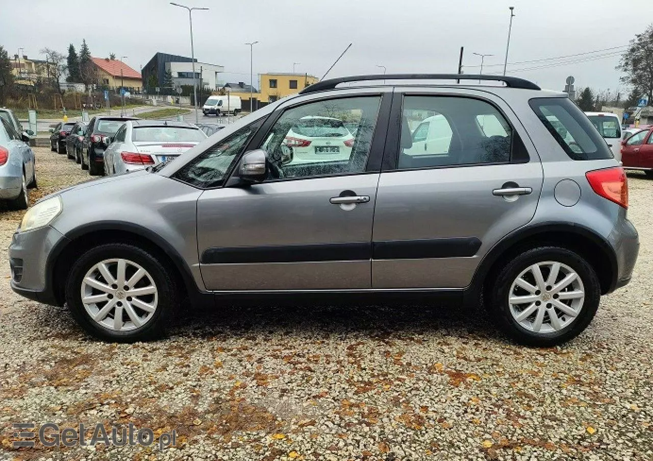 SUZUKI SX4 