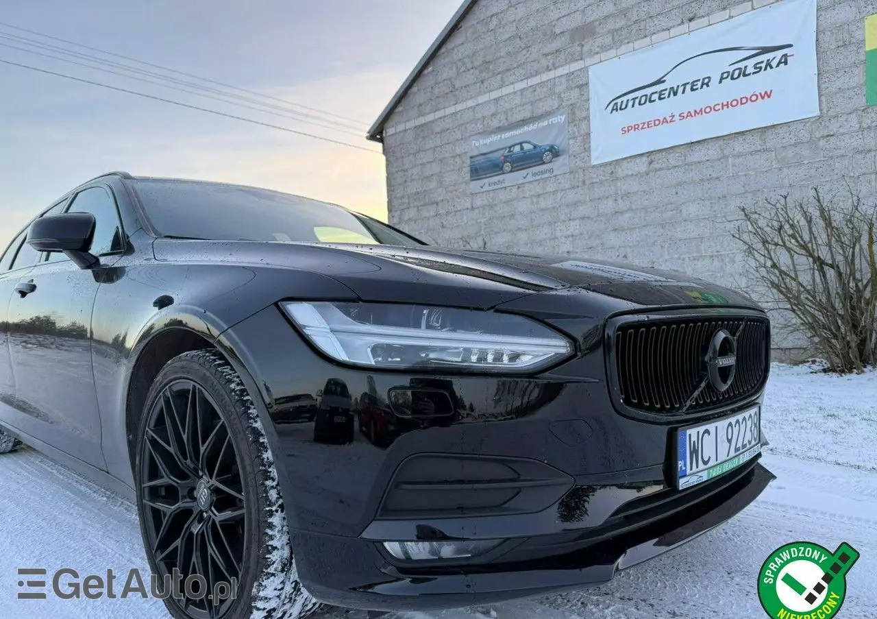 VOLVO V90 