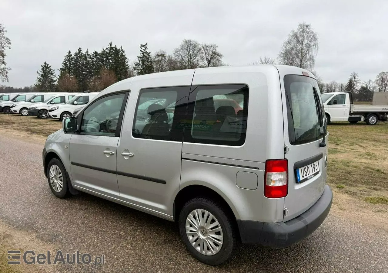 VOLKSWAGEN Caddy 