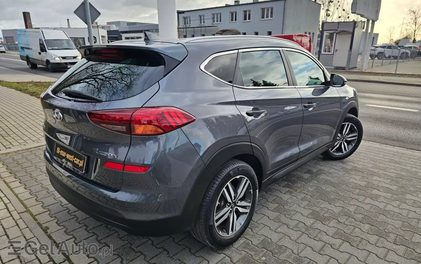 HYUNDAI Tucson 