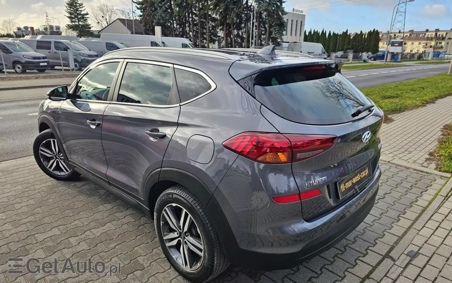 HYUNDAI Tucson 