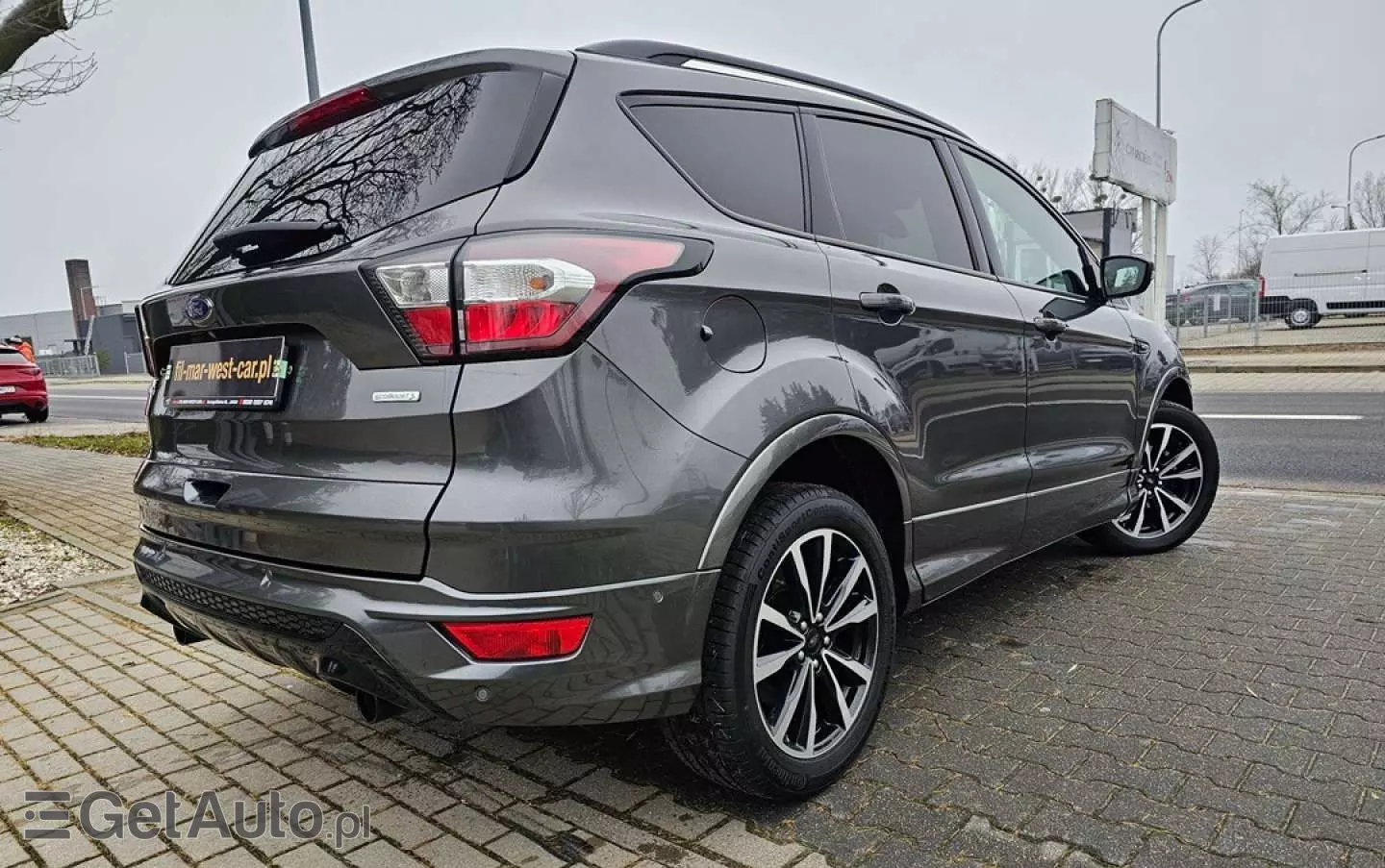 FORD Kuga 