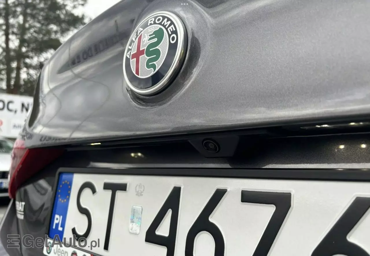 ALFA ROMEO Giulia 