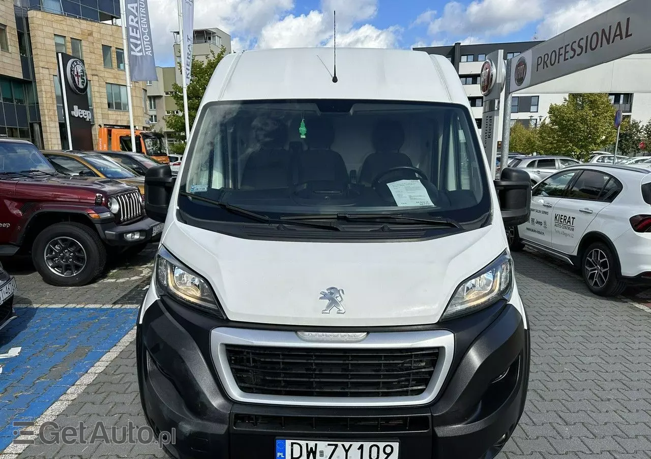 PEUGEOT Boxer 