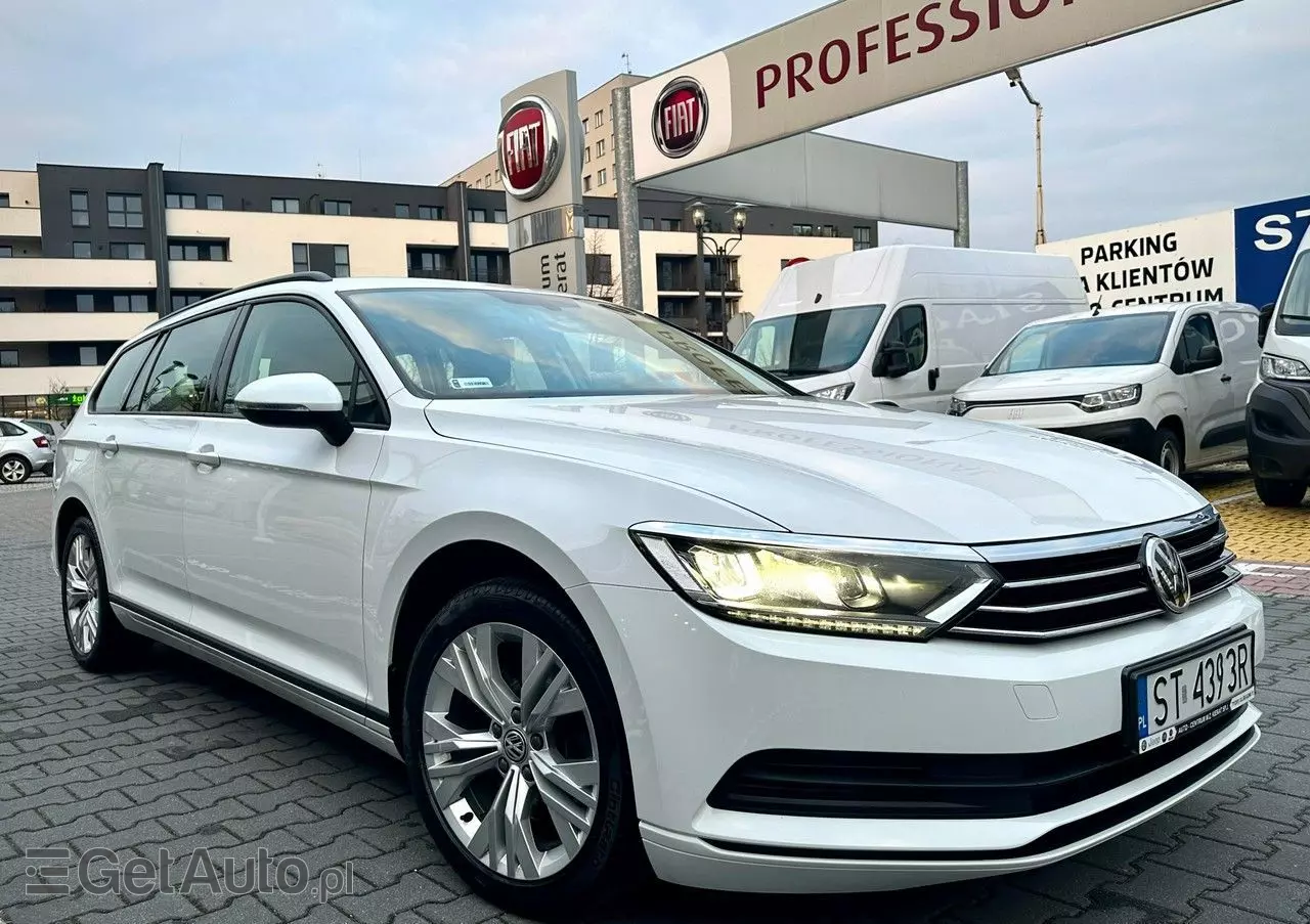 VOLKSWAGEN Passat 1.4 TSI BMT ACT Trendline DSG