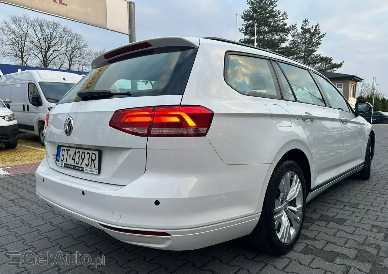 VOLKSWAGEN Passat 1.4 TSI BMT ACT Trendline DSG