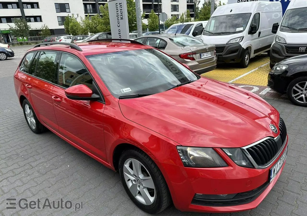 SKODA Octavia 