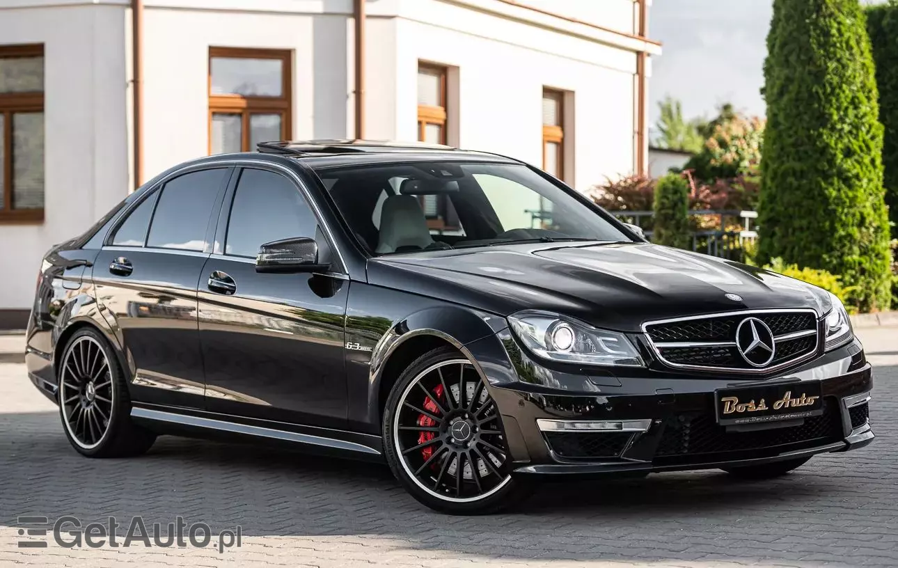 MERCEDES-BENZ Klasa C 63 AMG AMG SPEEDSHIFT MCT AMG Performance Package