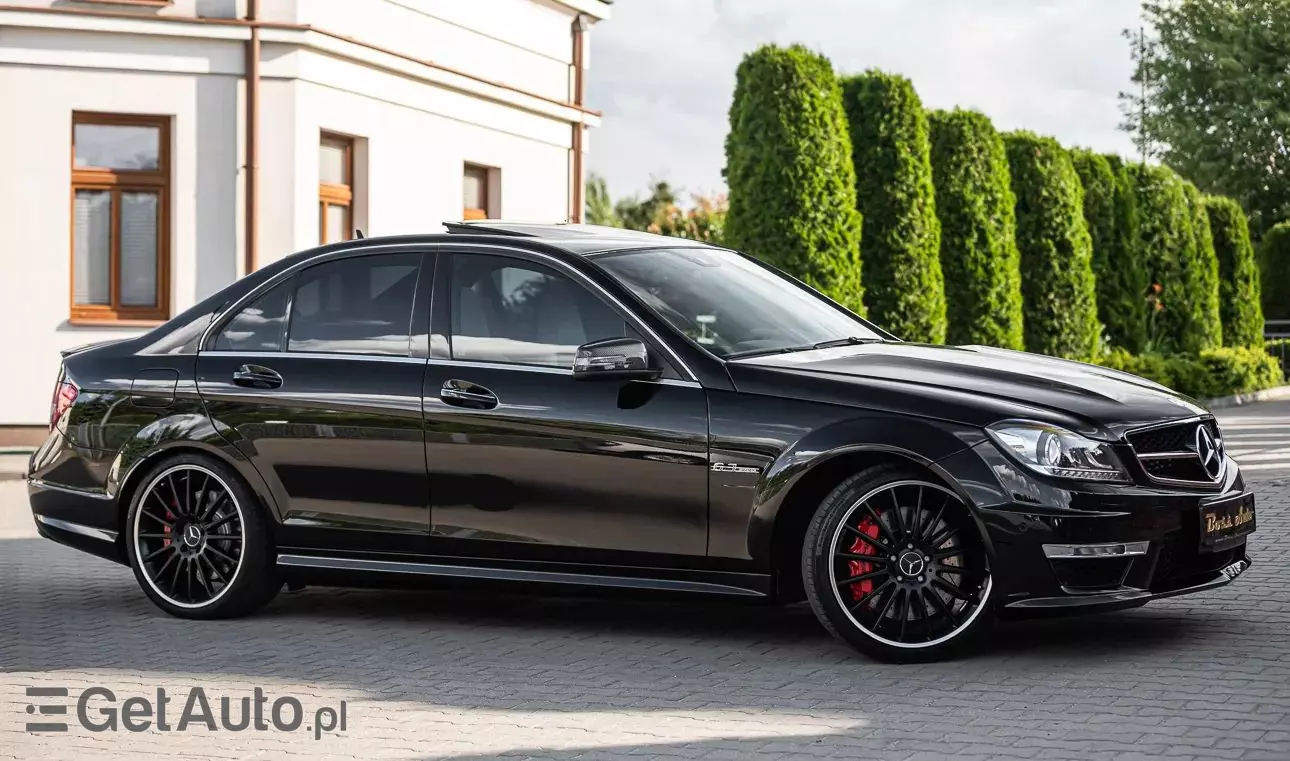 MERCEDES-BENZ Klasa C 63 AMG AMG SPEEDSHIFT MCT AMG Performance Package