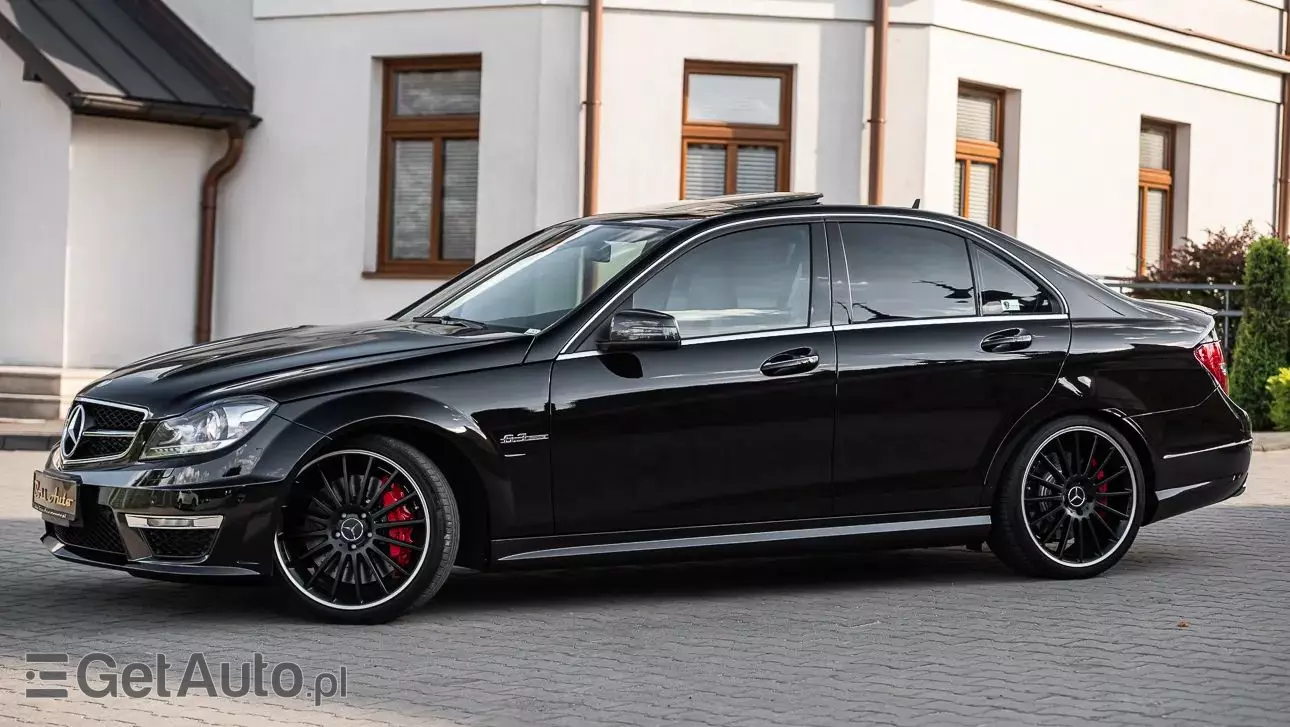 MERCEDES-BENZ Klasa C 63 AMG AMG SPEEDSHIFT MCT AMG Performance Package