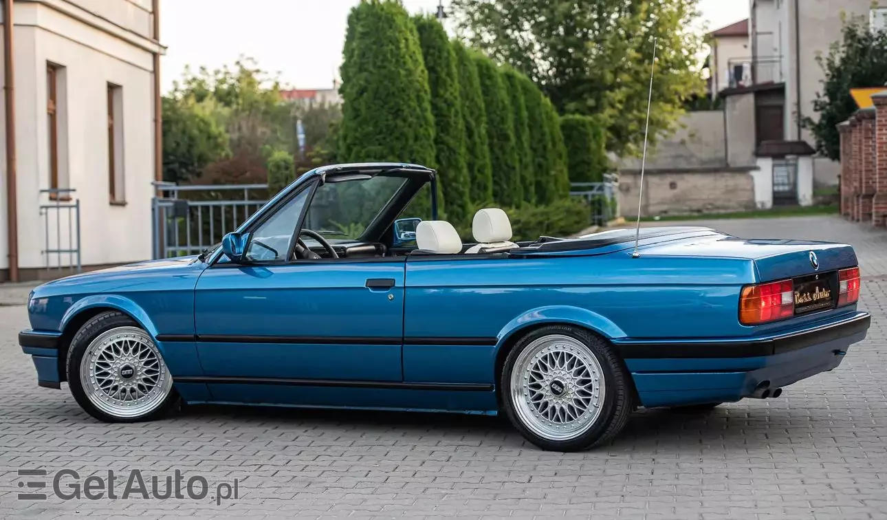 BMW Seria 3 325i Cabriolet