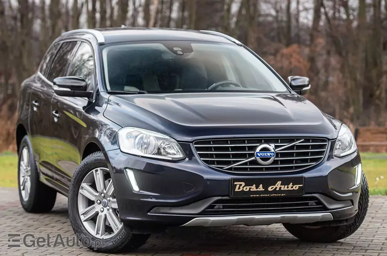 VOLVO XC 60 D3 Drive-E Momentum