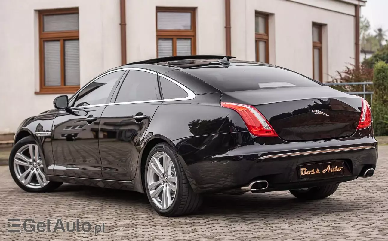 JAGUAR XJ 3.0 T AWD LWB Premium Luxury