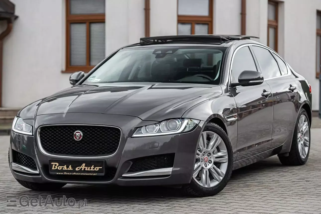 JAGUAR XF 2.0 i4D Prestige