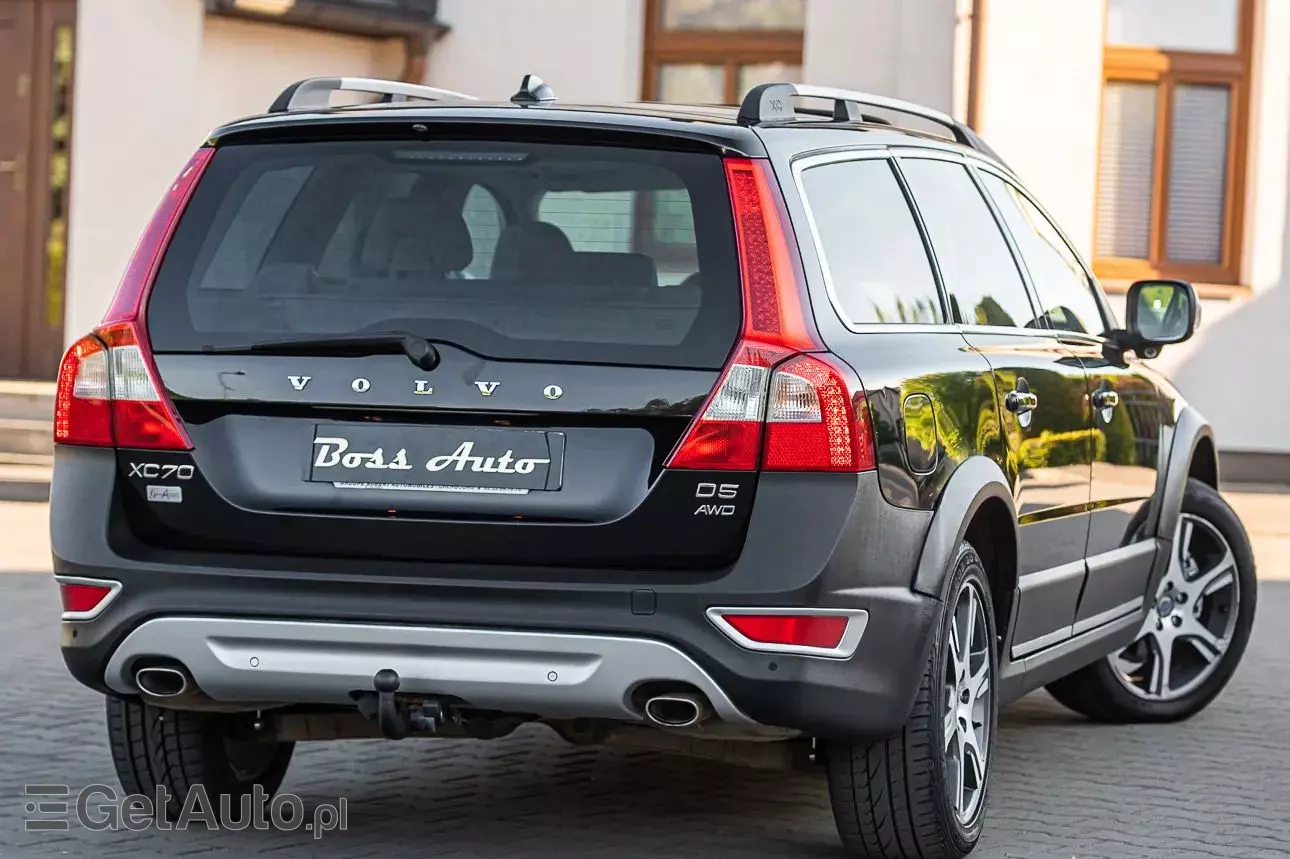 VOLVO XC 70 D5 AWD Geartronic Summum