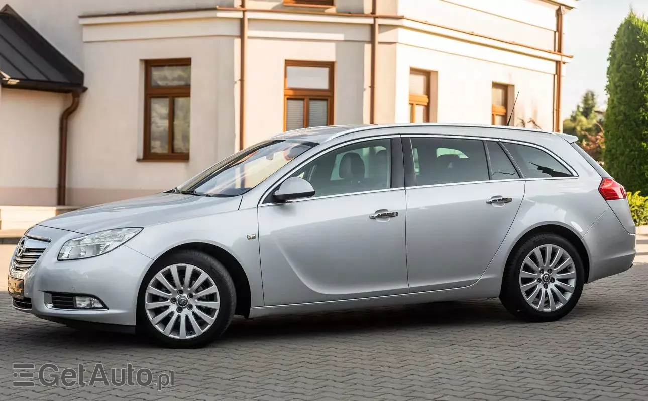 OPEL Insignia 2.0 CDTI Design Edition