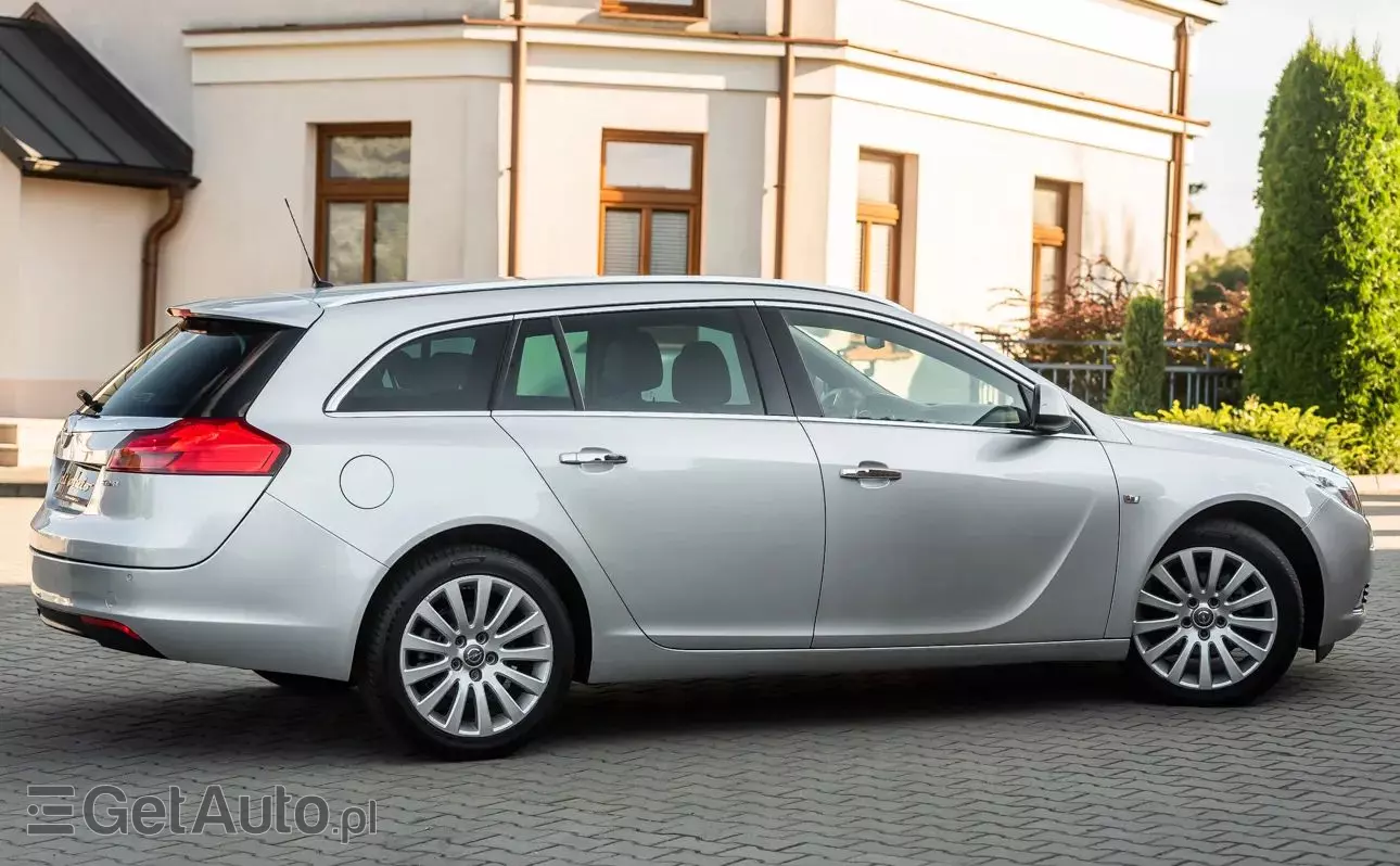 OPEL Insignia 2.0 CDTI Design Edition