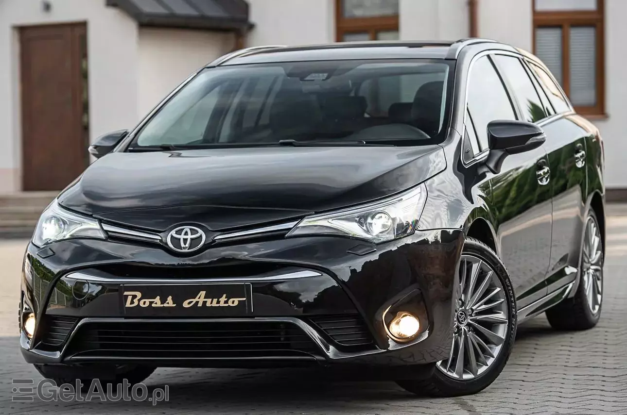 TOYOTA Avensis 2.0 D-4D Premium