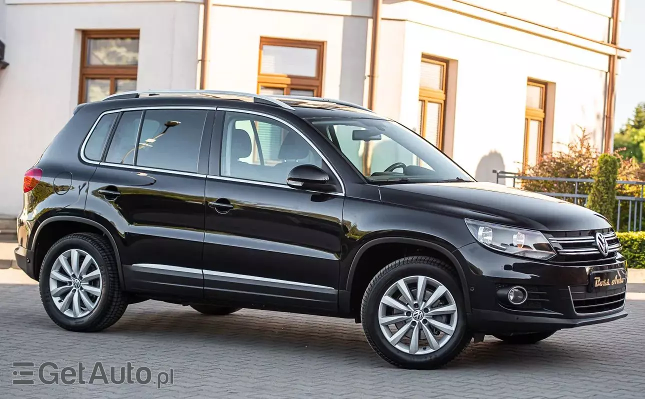 VOLKSWAGEN Tiguan 2.0 TDI DPF BlueMotion Technology Sport & Style