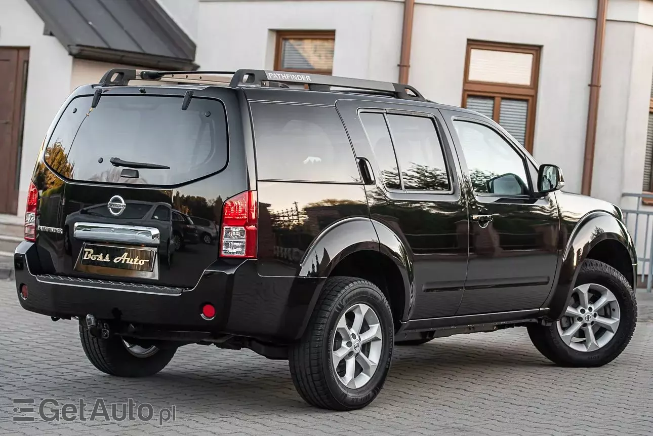 NISSAN Pathfinder 2.5 D Platinum