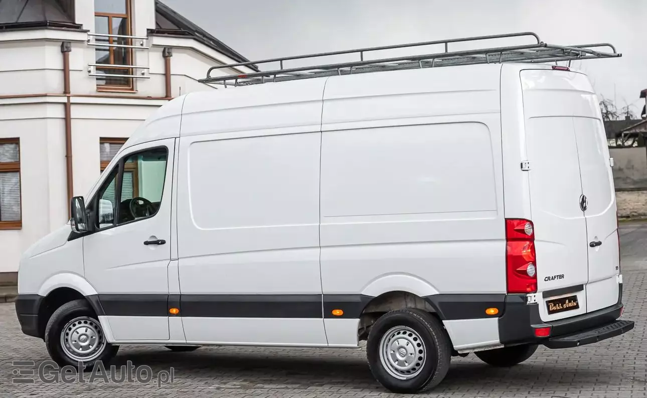 VOLKSWAGEN CRAFTER 