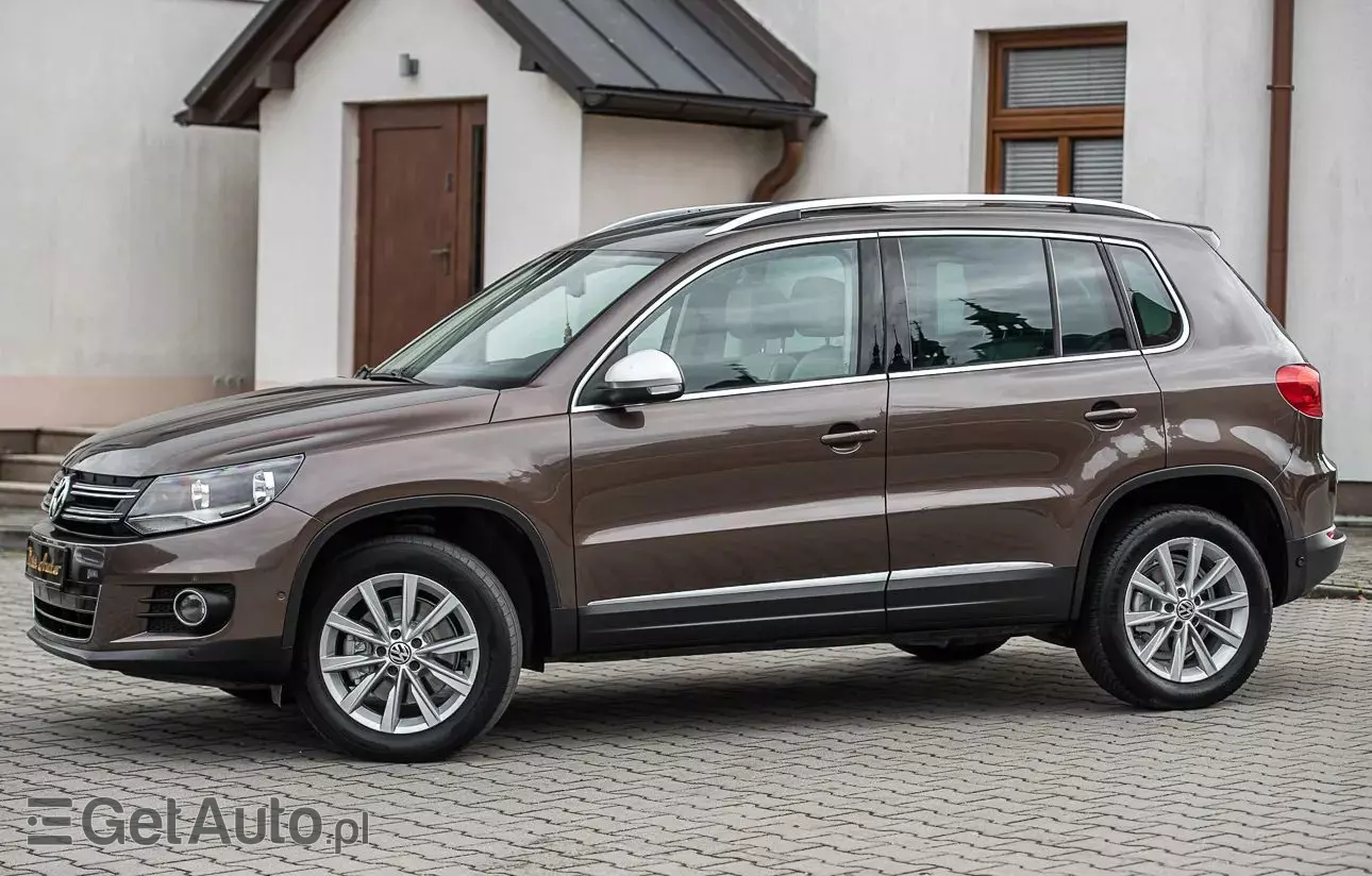 VOLKSWAGEN Tiguan 2.0 TDI DPF 4Motion BlueMotion Technology Exclusive