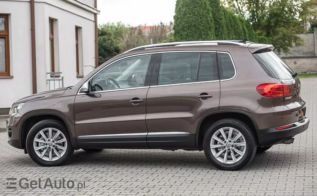 VOLKSWAGEN Tiguan 2.0 TDI DPF 4Motion BlueMotion Technology Exclusive