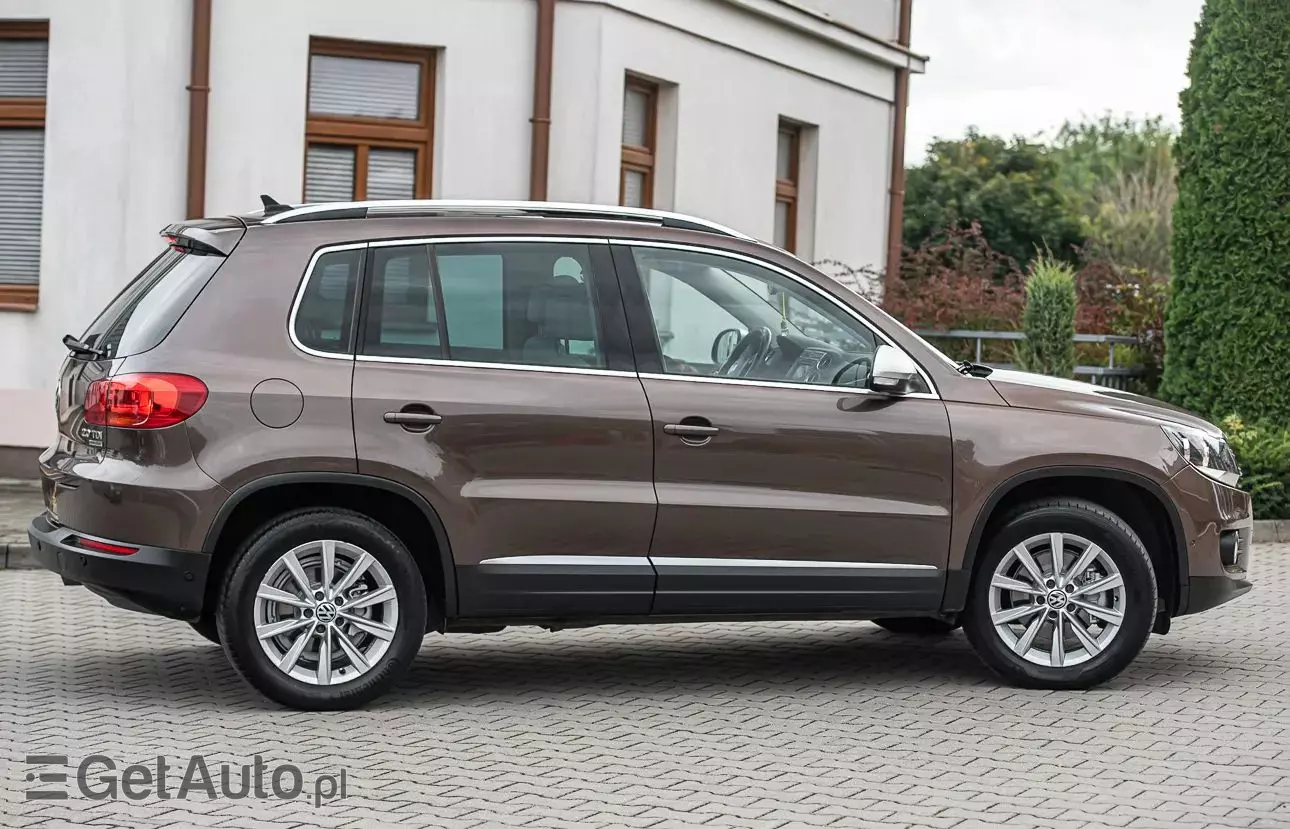 VOLKSWAGEN Tiguan 2.0 TDI DPF 4Motion BlueMotion Technology Exclusive